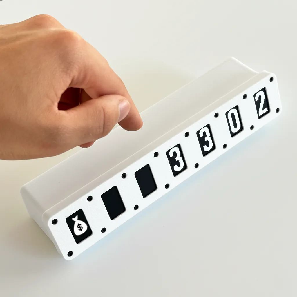 Touching Tikky to switch metrics