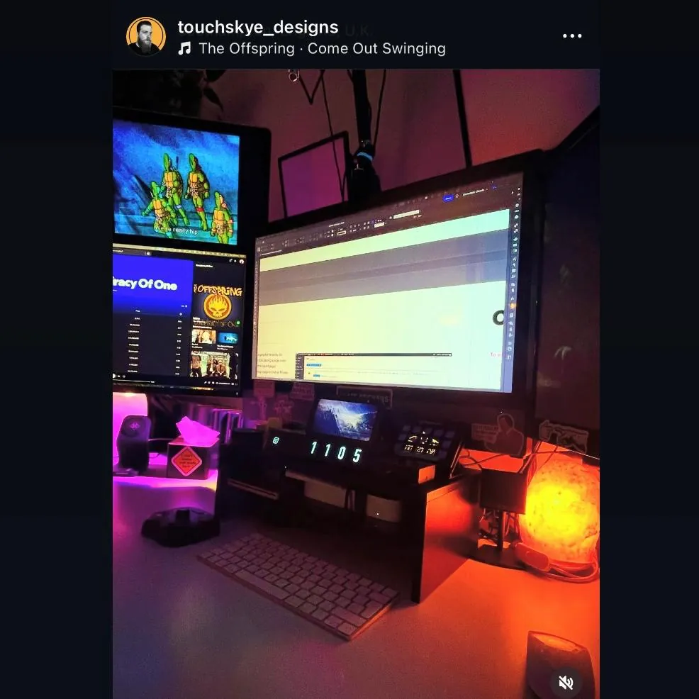 Instagram review screenshot: Tikky in use