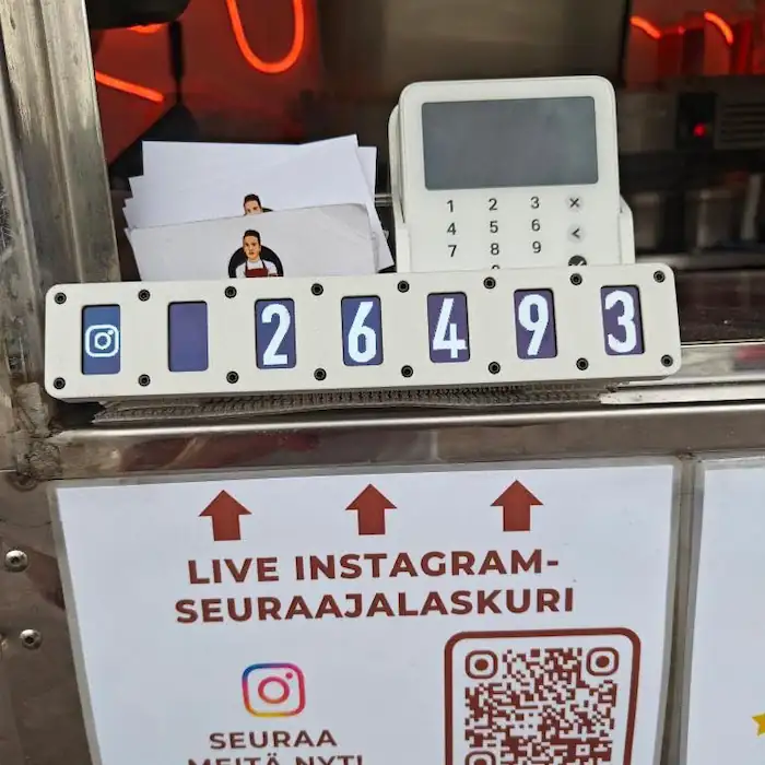 Instagram review screenshot: Tikky in use