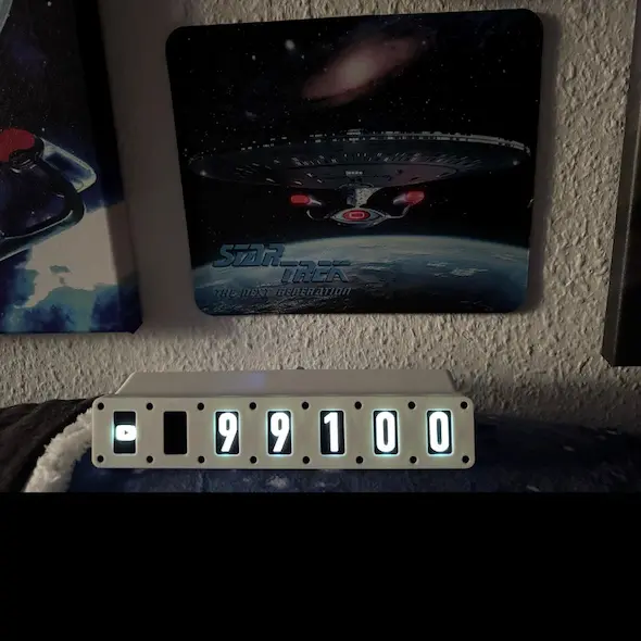Instagram review screenshot: Tikky in use